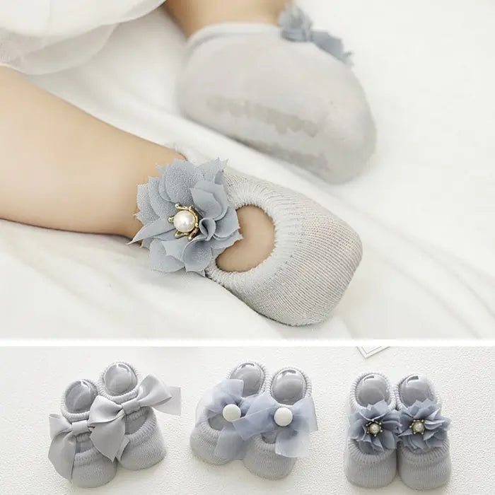 3 Pair Set of Cute Lace Baby Socks for Newborns