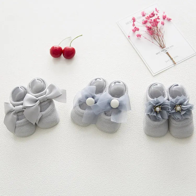 3 Pair Set of Cute Lace Baby Socks for Newborns